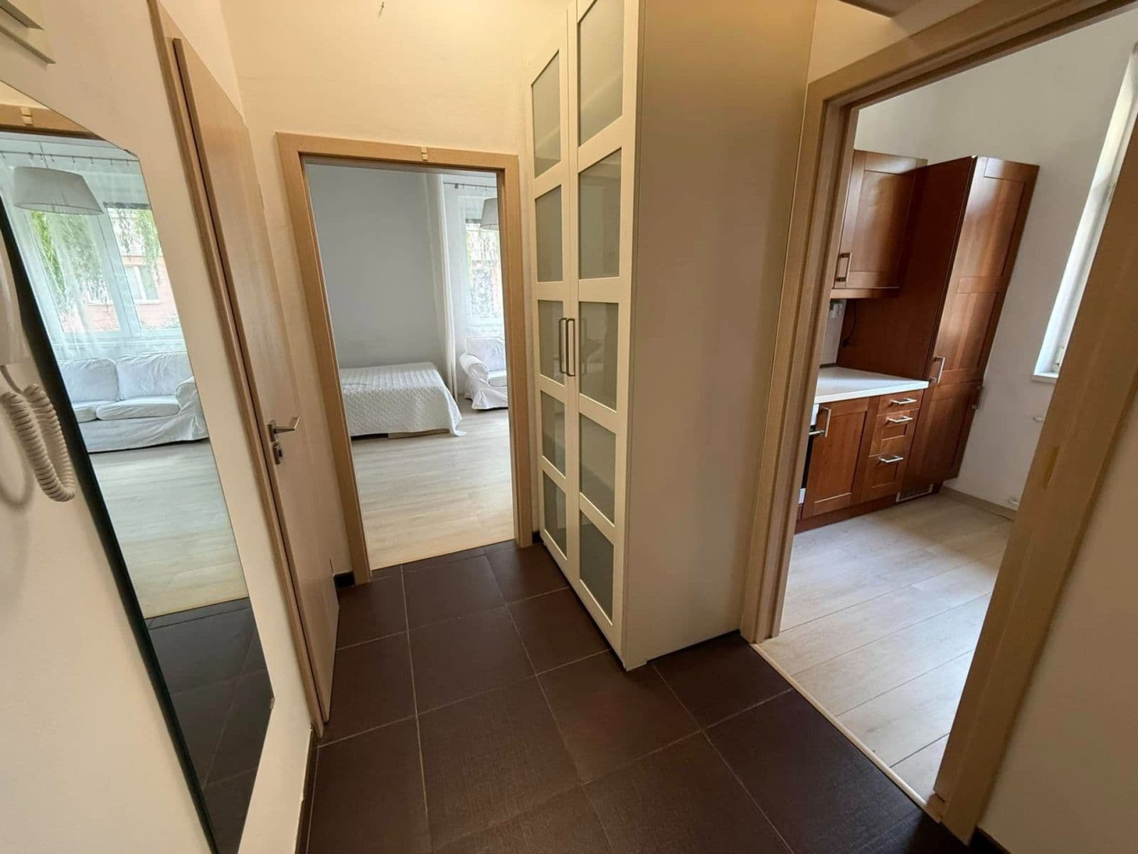 Pronájem bytu 1+1 37 m², Mládeže, Praha, Praha Pronájem bytu 1+1 37 m², Mládeže, Praha, Praha