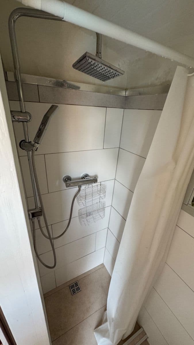 Prodej domu 30 m², pozemek 42 m², Libeňský ostrov, Praha, Praha Prodej domu 30 m², pozemek 42 m², Libeňský ostrov, Praha, Praha