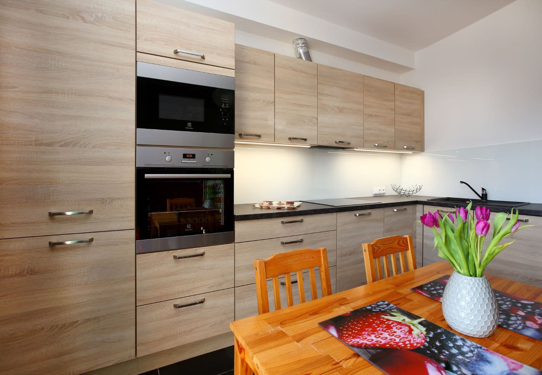 Prodej bytu 2+kk 54 m², Rackova zahrada, Praha, Praha Prodej bytu 2+kk 54 m², Rackova zahrada, Praha, Praha