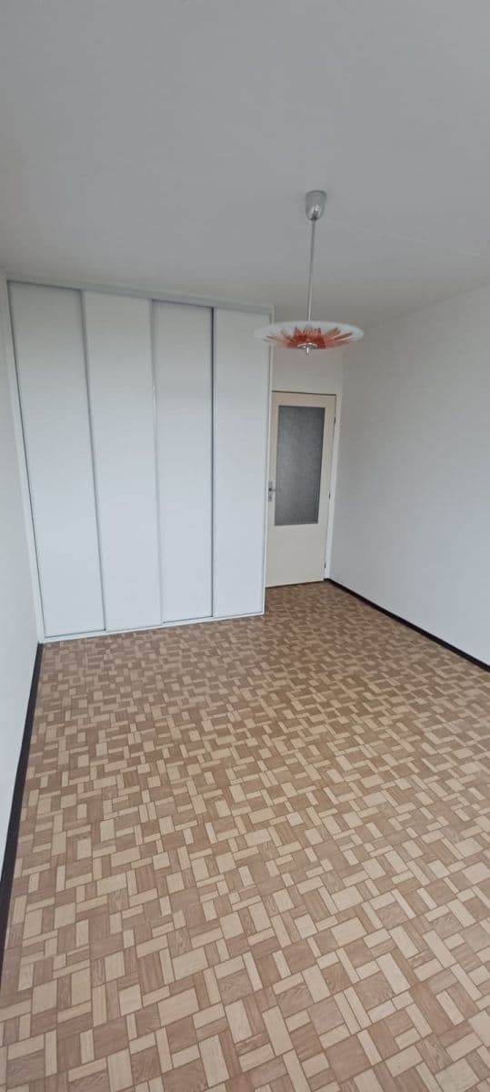 Prodej bytu 3+1 74 m², Ke Strouze, Nymburk, Středočeský kraj Prodej bytu 3+1 74 m², Ke Strouze, Nymburk, Středočeský kraj