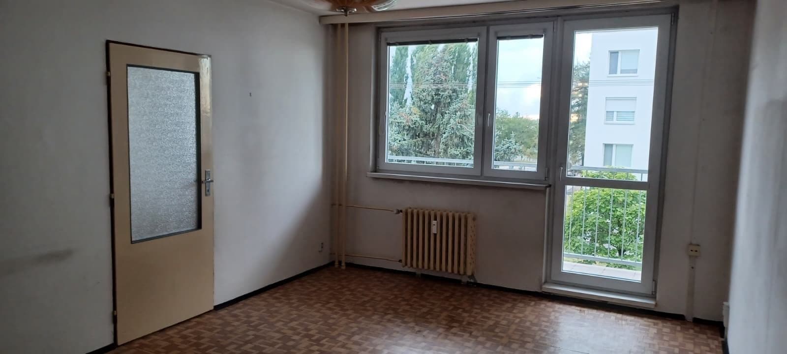 Prodej bytu 3+1 74 m², Ke Strouze, Nymburk, Středočeský kraj Prodej bytu 3+1 74 m², Ke Strouze, Nymburk, Středočeský kraj