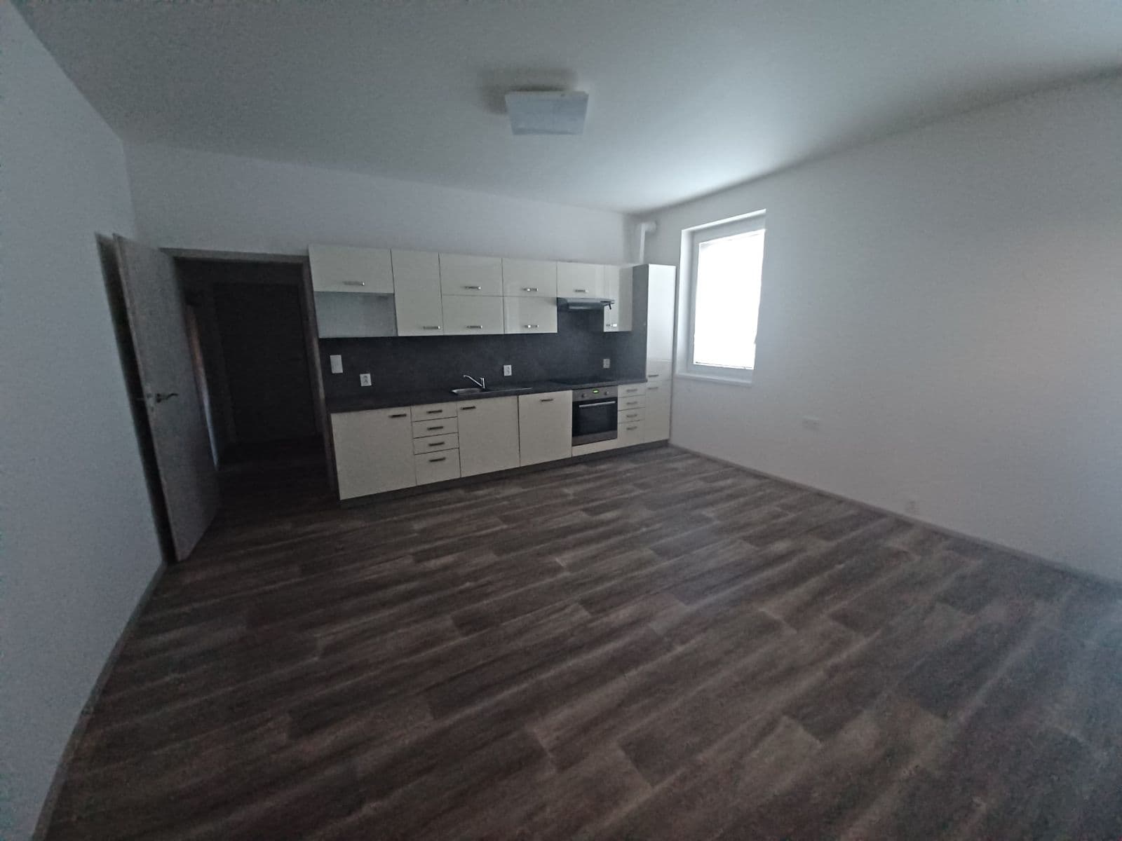 Pronájem bytu 2+kk 70 m², Lovčičky, Jihomoravský kraj Pronájem bytu 2+kk 70 m², Lovčičky, Jihomoravský kraj