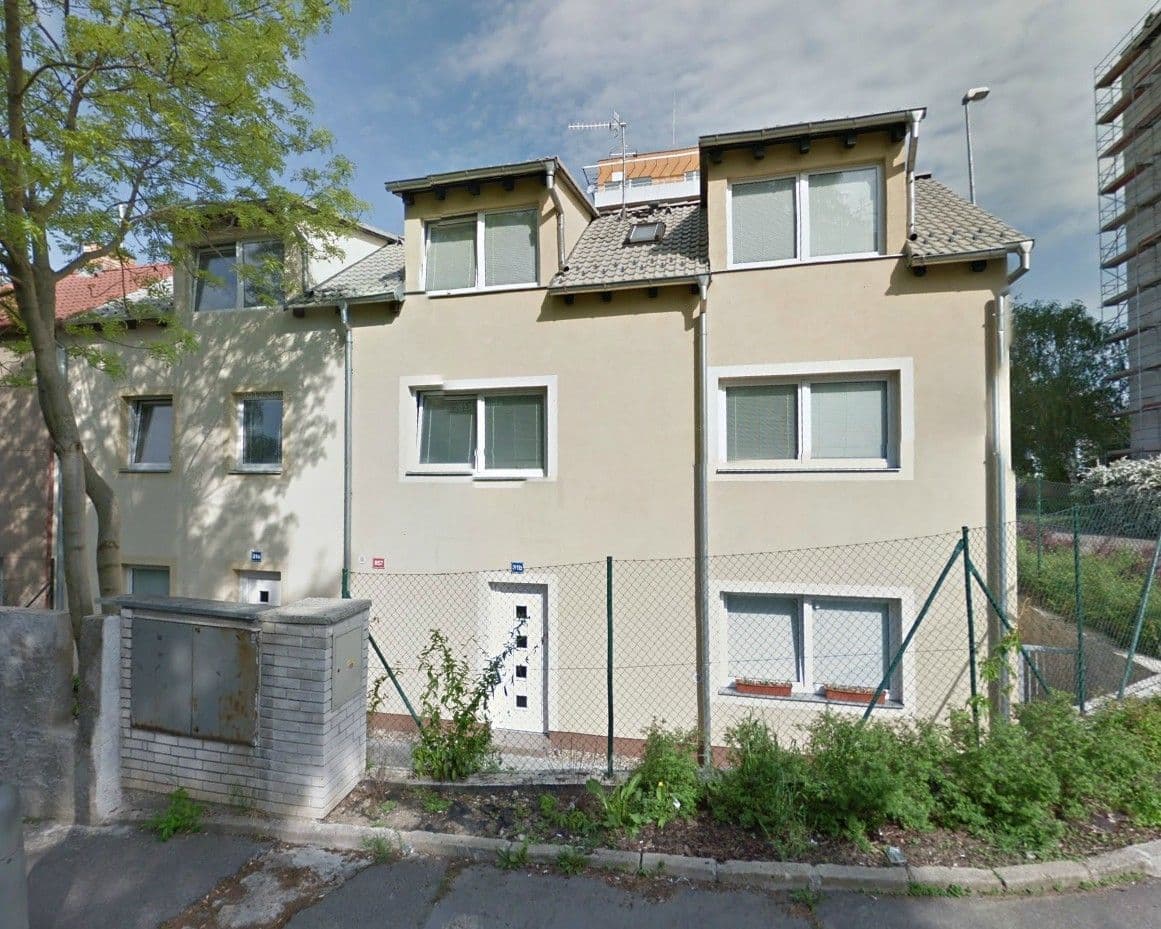 Pronájem bytu 2+kk 25 m², Cihlářská, Praha, Praha Pronájem bytu 2+kk 25 m², Cihlářská, Praha, Praha