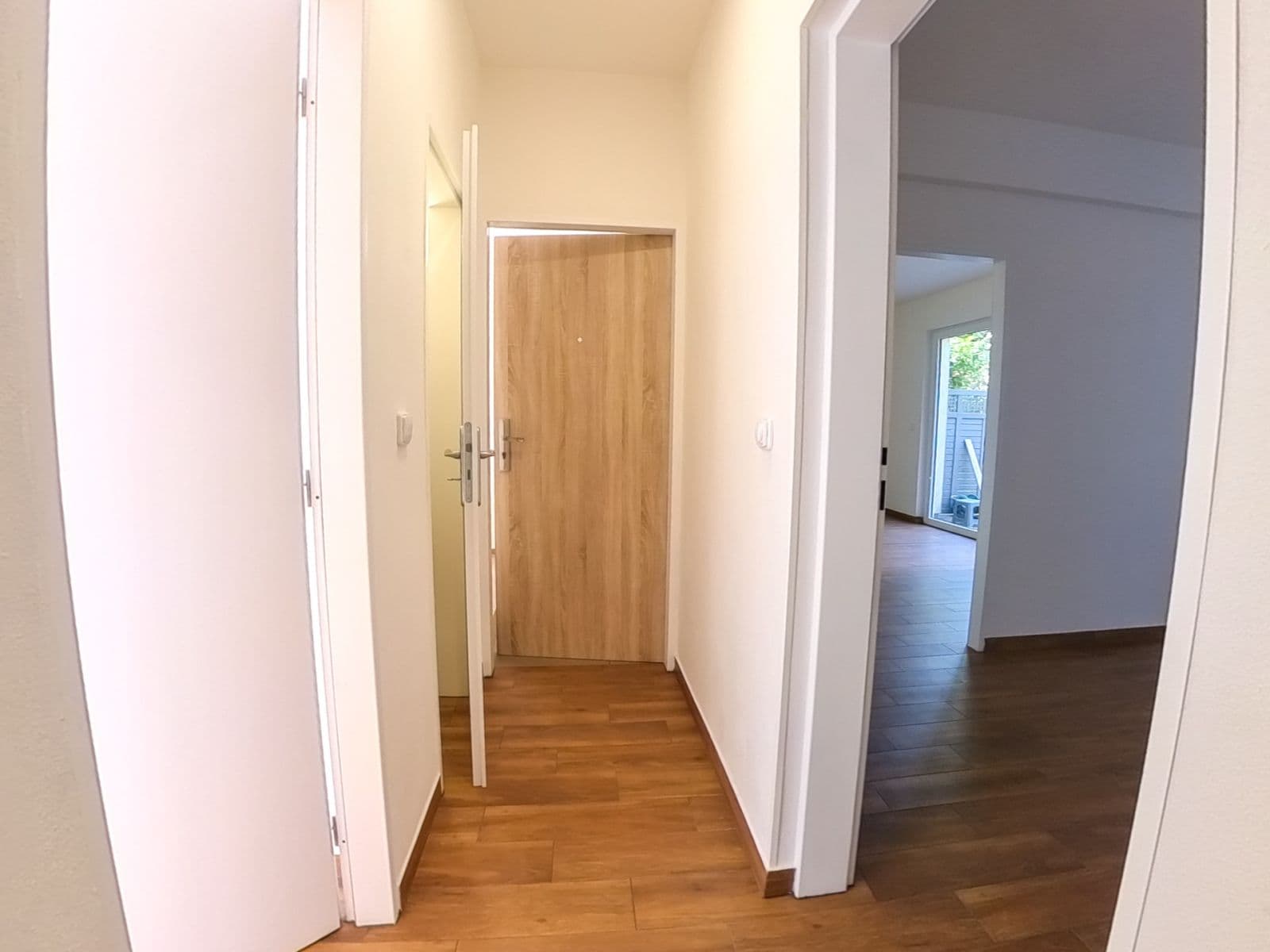 Pronájem bytu 2+1 45 m², Cihlářská, Praha, Praha Pronájem bytu 2+1 45 m², Cihlářská, Praha, Praha