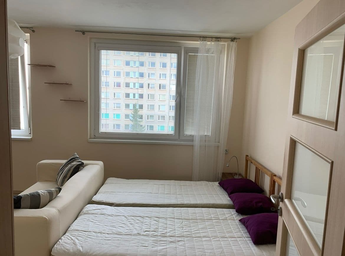 Pronájem bytu 1+kk 35 m², Jarníkova, Praha, Praha Pronájem bytu 1+kk 35 m², Jarníkova, Praha, Praha