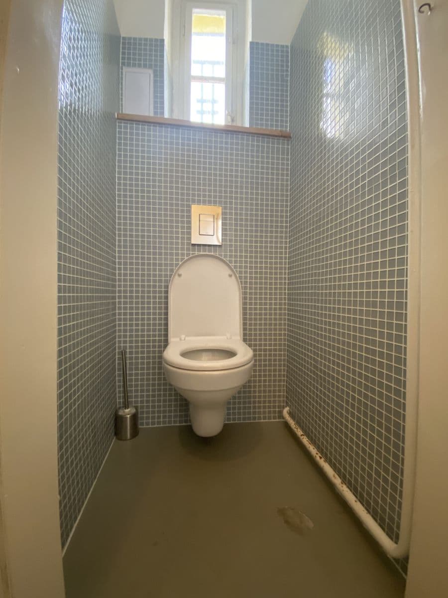Pronájem bytu 1+1 45 m², Holandská, Praha, Praha Pronájem bytu 1+1 45 m², Holandská, Praha, Praha