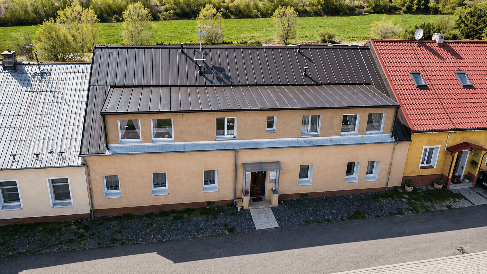 Pronájem bytu 3+kk 56 m², Tlučenská kolonie, Tlučná, Plzeňský kraj Pronájem bytu 3+kk 56 m², Tlučenská kolonie, Tlučná, Plzeňský kraj