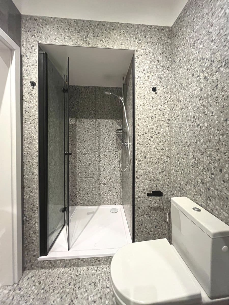 Pronájem bytu 2+kk 36 m², Moravská, Karlovy Vary, Karlovarský kraj Pronájem bytu 2+kk 36 m², Moravská, Karlovy Vary, Karlovarský kraj