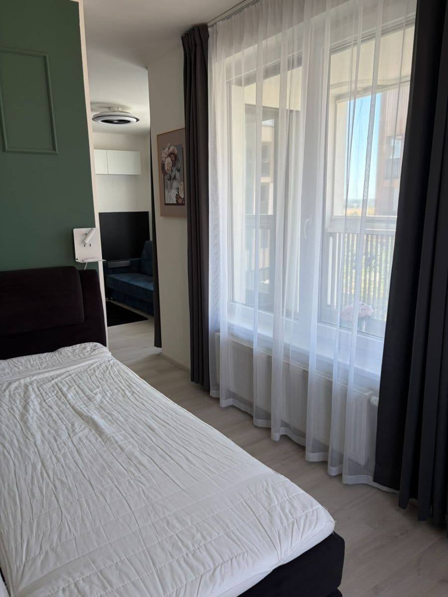 Pronájem bytu 1+kk 37 m², Stočesova, Praha, Praha Pronájem bytu 1+kk 37 m², Stočesova, Praha, Praha
