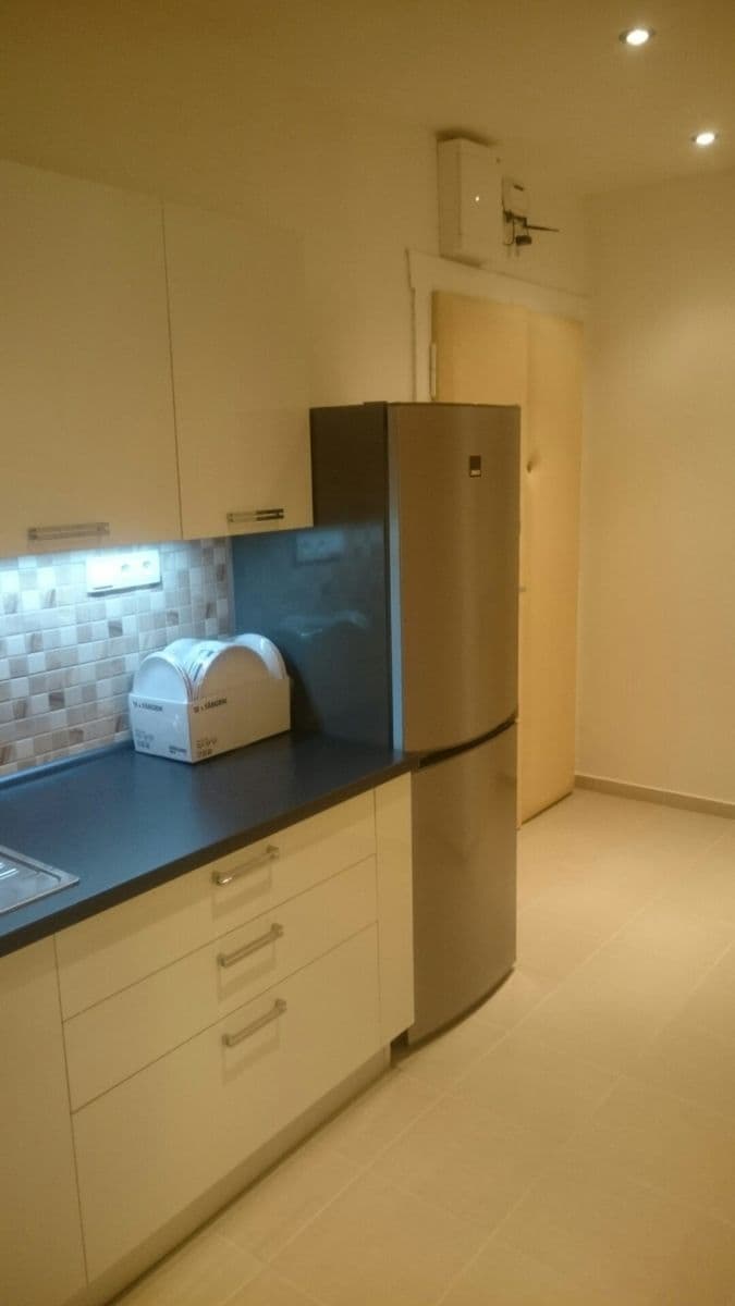 Pronájem bytu 2+kk 54 m², Na Veselí, Praha, Praha Pronájem bytu 2+kk 54 m², Na Veselí, Praha, Praha