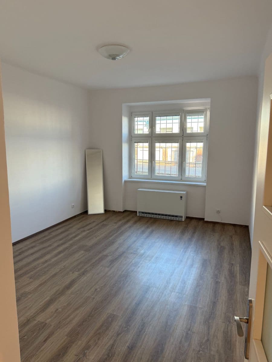Pronájem bytu 2+kk 54 m², Na Veselí, Praha, Praha Pronájem bytu 2+kk 54 m², Na Veselí, Praha, Praha