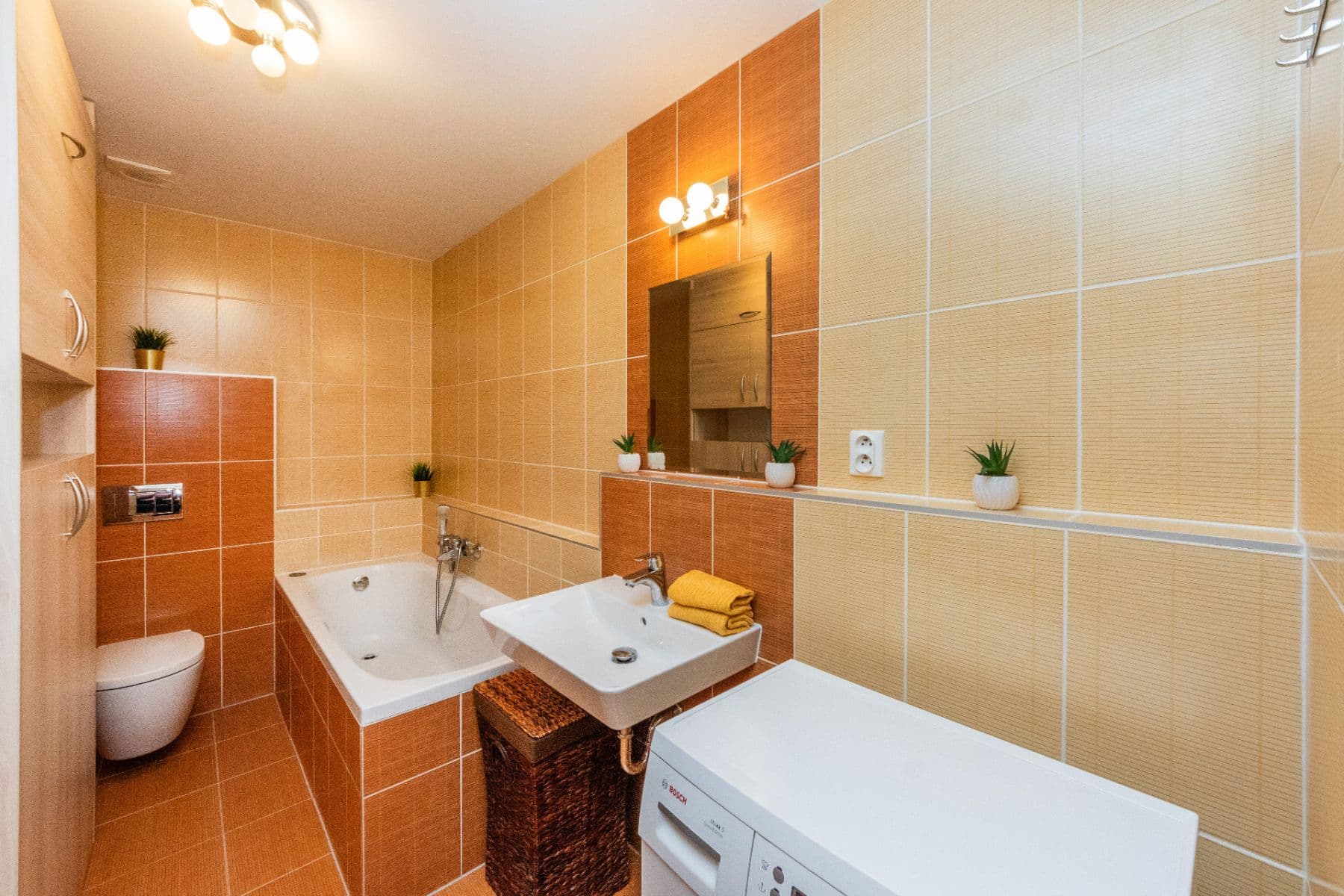 Pronájem bytu 1+kk 38 m², Žitná, Hostivice, Středočeský kraj Pronájem bytu 1+kk 38 m², Žitná, Hostivice, Středočeský kraj