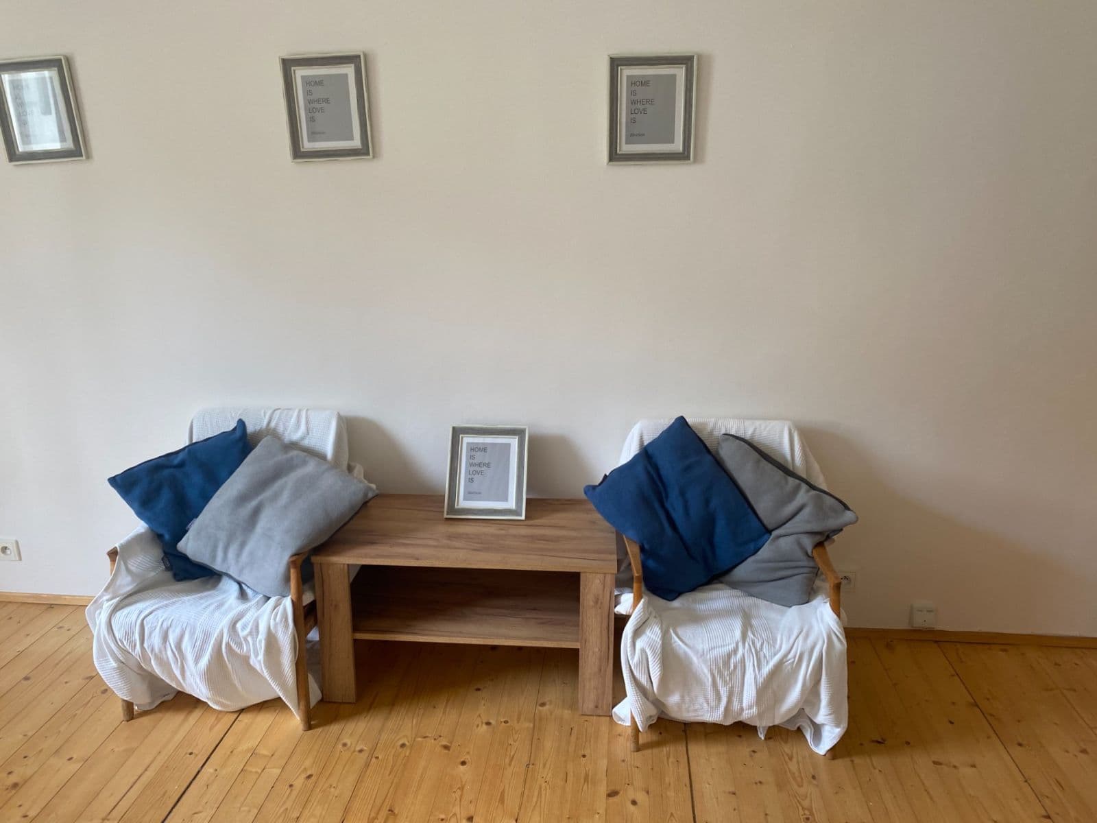 Pronájem bytu 1+kk 18 m², Sarajevská, Praha, Praha Pronájem bytu 1+kk 18 m², Sarajevská, Praha, Praha