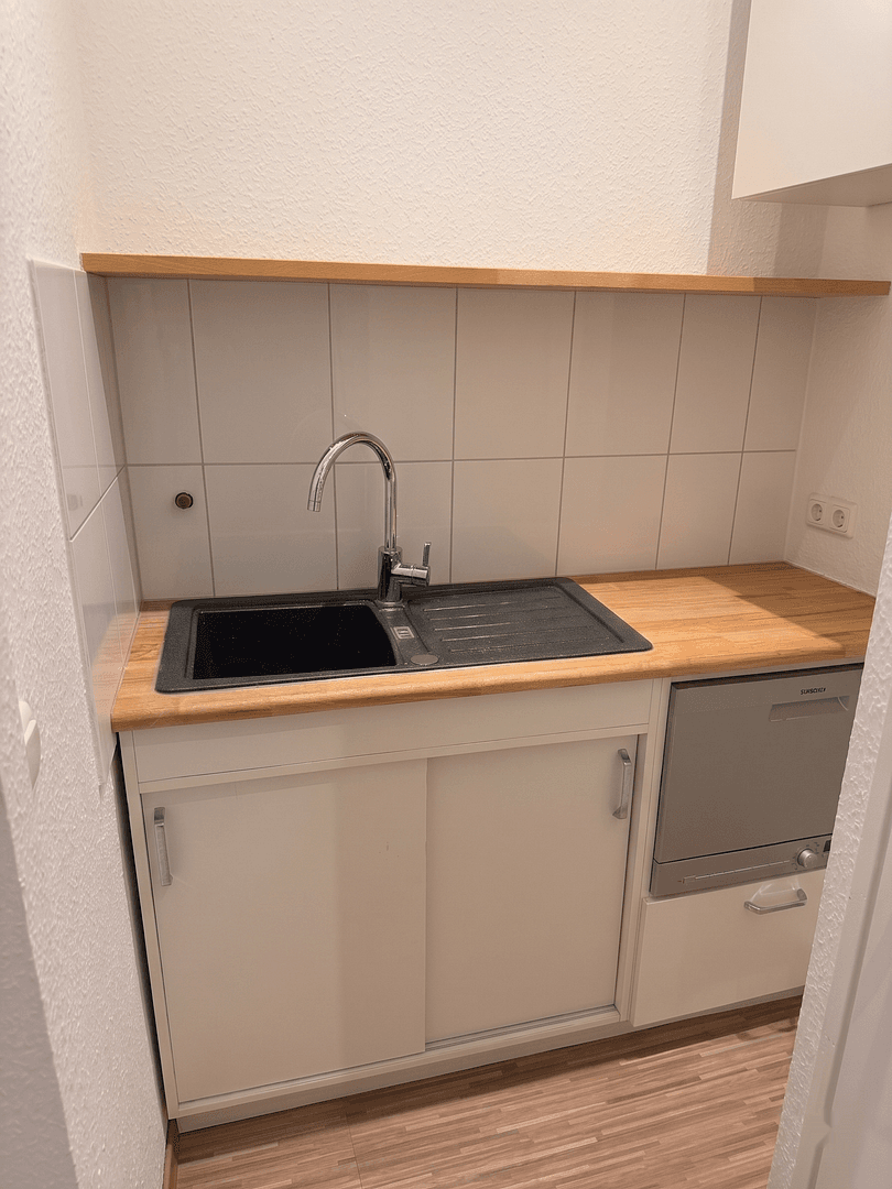 Pronájem kanceláře 77 m², Vestische Straße 96, Oberhausen, Severní Porýní-Vestfálsko Pronájem kanceláře 77 m², Vestische Straße 96, Oberhausen, Severní Porýní-Vestfálsko