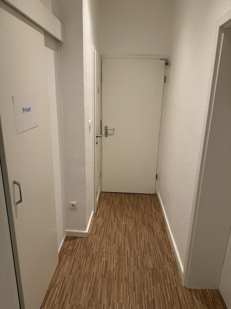 Pronájem kanceláře 77 m², Vestische Straße 96, Oberhausen, Severní Porýní-Vestfálsko Pronájem kanceláře 77 m², Vestische Straße 96, Oberhausen, Severní Porýní-Vestfálsko