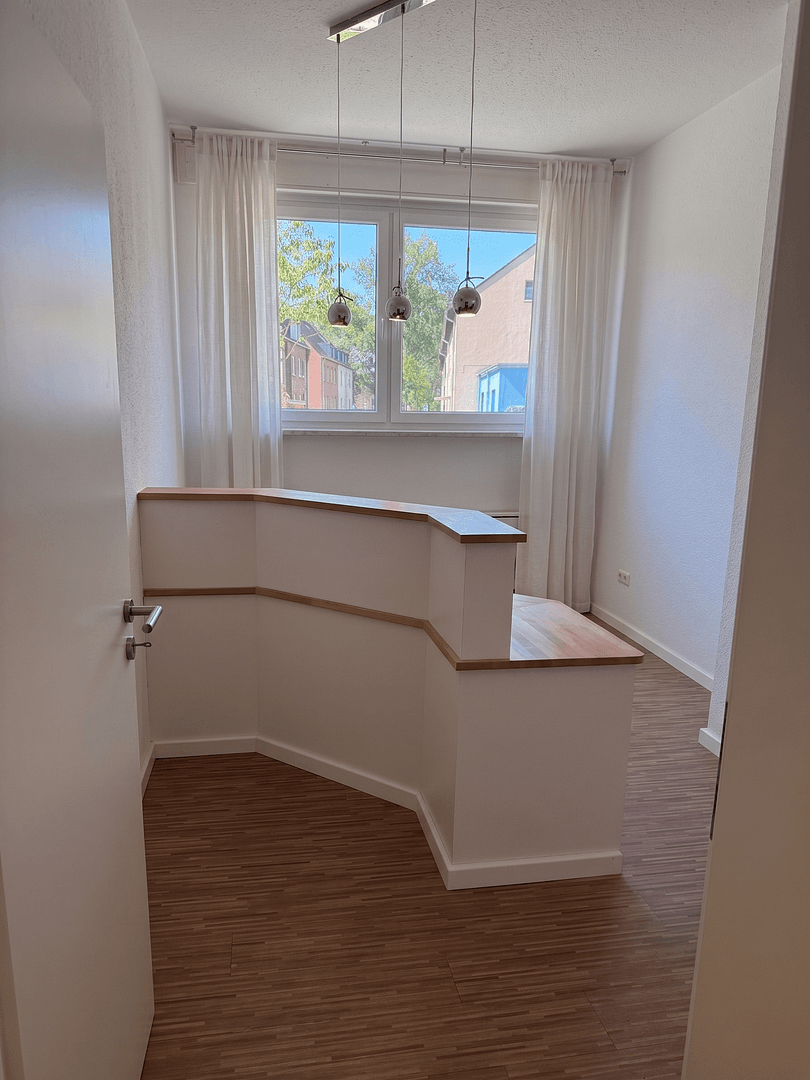 Pronájem kanceláře 77 m², Vestische Straße 96, Oberhausen, Severní Porýní-Vestfálsko Pronájem kanceláře 77 m², Vestische Straße 96, Oberhausen, Severní Porýní-Vestfálsko