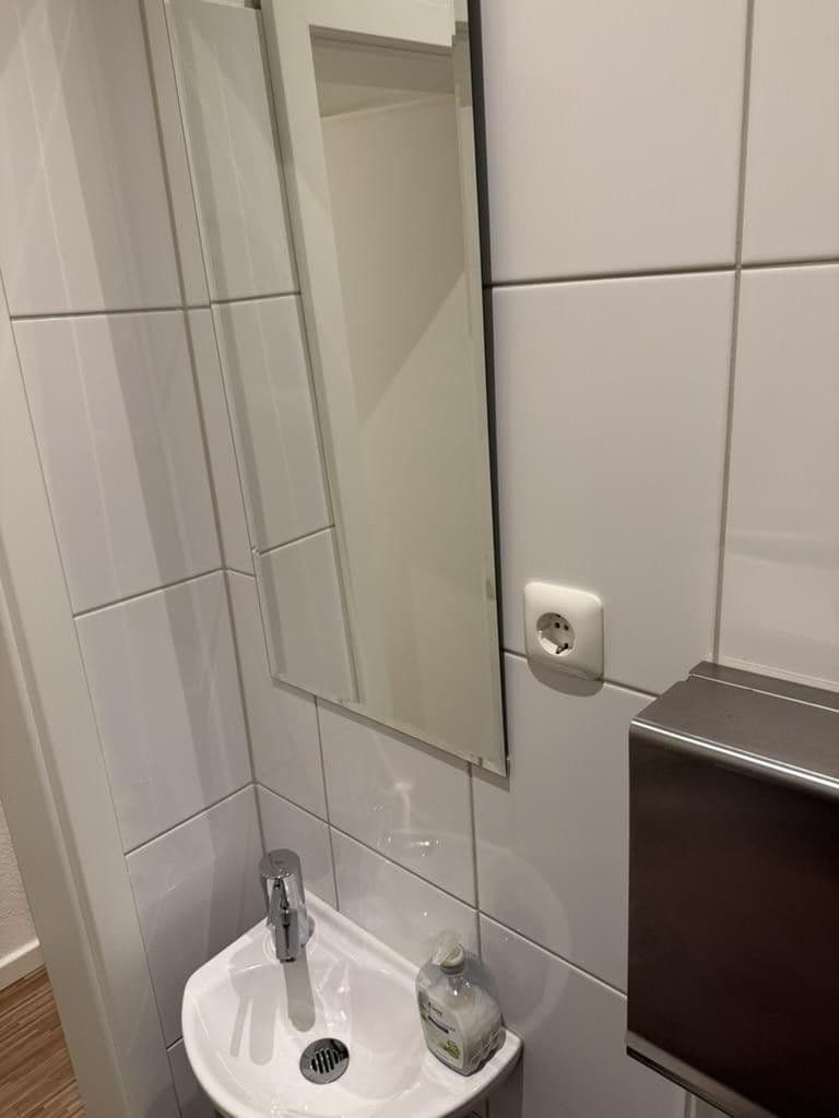 Pronájem kanceláře 77 m², Vestische Straße 96, Oberhausen, Severní Porýní-Vestfálsko Pronájem kanceláře 77 m², Vestische Straße 96, Oberhausen, Severní Porýní-Vestfálsko