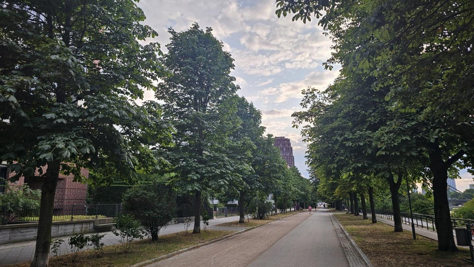 Prodej bytu 3+1 79 m², Frankfurt am Main, Hessen Prodej bytu 3+1 79 m², Frankfurt am Main, Hessen