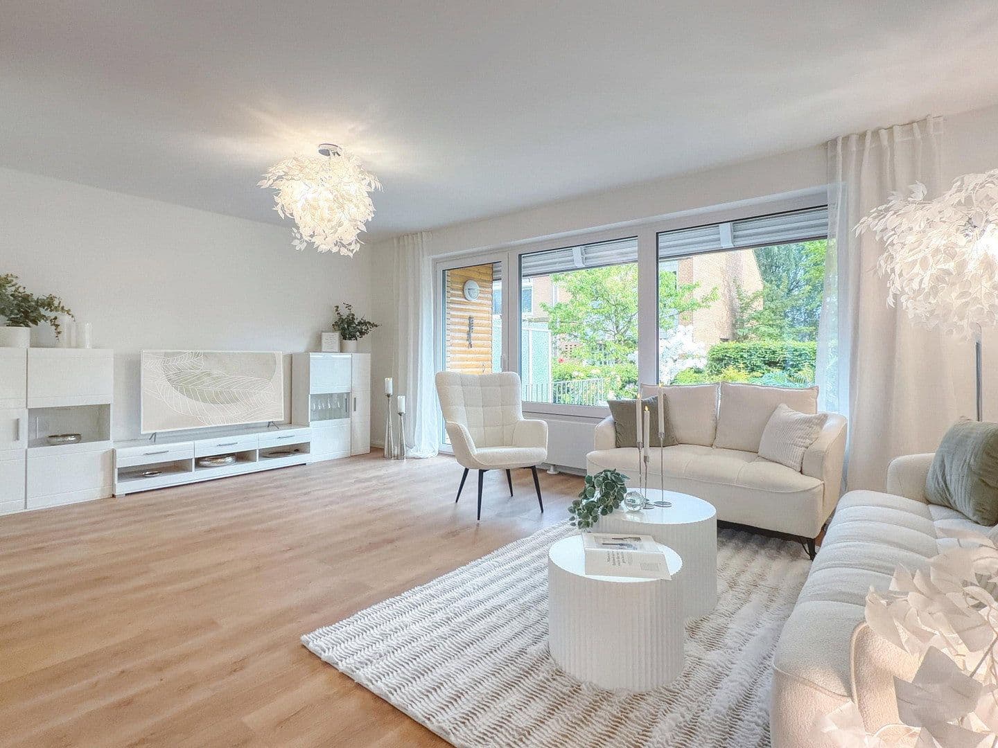 Prodej domu 145 m², pozemek 144 m², Hamburg, Hamburg Prodej domu 145 m², pozemek 144 m², Hamburg, Hamburg