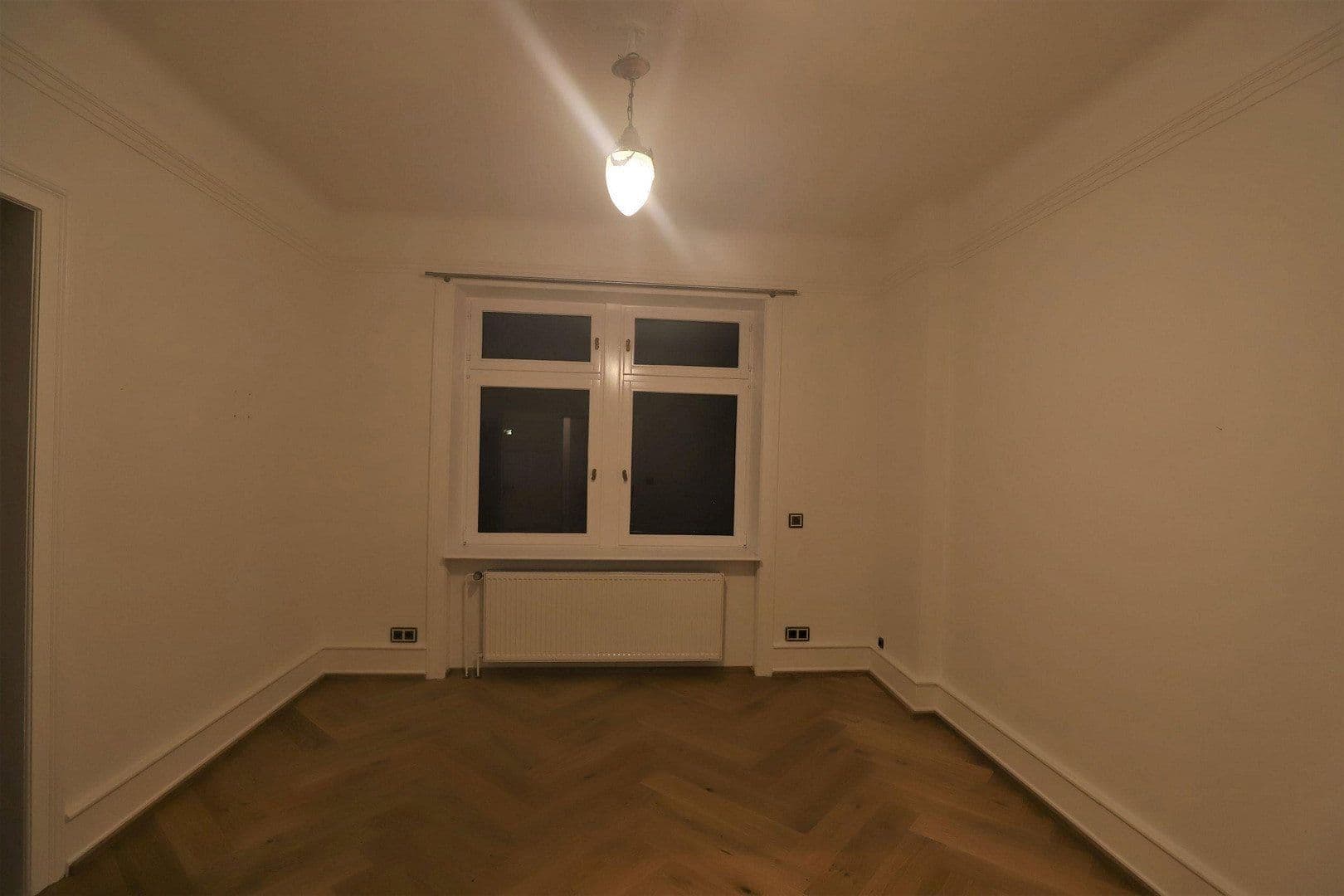 Pronájem bytu 4+1 118 m², Julius-Leber-Straße 10, Hanau, Hessen Pronájem bytu 4+1 118 m², Julius-Leber-Straße 10, Hanau, Hessen