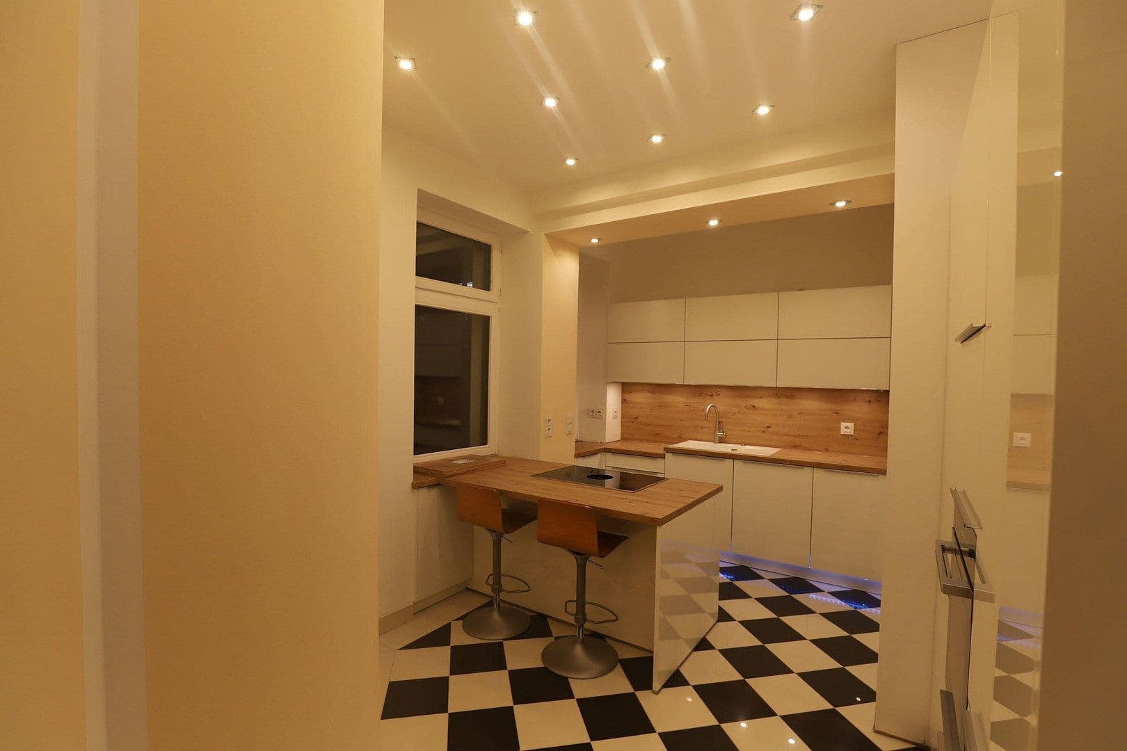 Pronájem bytu 4+1 118 m², Julius-Leber-Straße 10, Hanau, Hessen Pronájem bytu 4+1 118 m², Julius-Leber-Straße 10, Hanau, Hessen