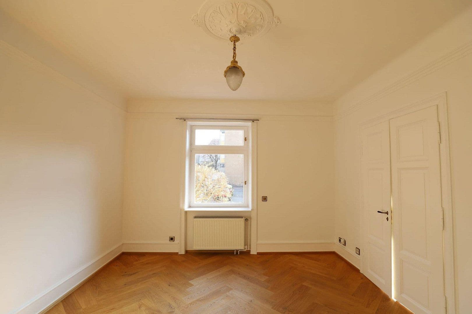 Pronájem bytu 4+1 118 m², Julius-Leber-Straße 10, Hanau, Hessen Pronájem bytu 4+1 118 m², Julius-Leber-Straße 10, Hanau, Hessen