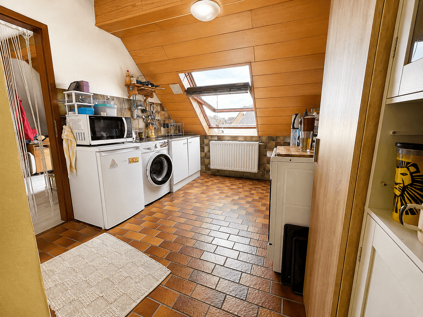 Pronájem bytu 3+1 45 m², Ackerstraße 20, Oberhausen, Severní Porýní-Vestfálsko Pronájem bytu 3+1 45 m², Ackerstraße 20, Oberhausen, Severní Porýní-Vestfálsko