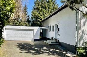 Prodej domu 260 m², pozemek 2.143 m², Bergisch Gladbach, Severní Porýní-Vestfálsko Prodej domu 260 m², pozemek 2.143 m², Bergisch Gladbach, Severní Porýní-Vestfálsko
