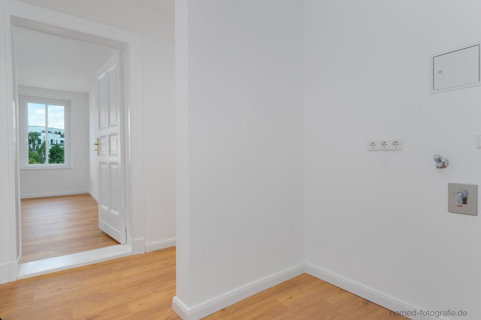 Pronájem bytu 2+1 68 m², Müggelheimer Straße 18, Berlin, Berlín Pronájem bytu 2+1 68 m², Müggelheimer Straße 18, Berlin, Berlín