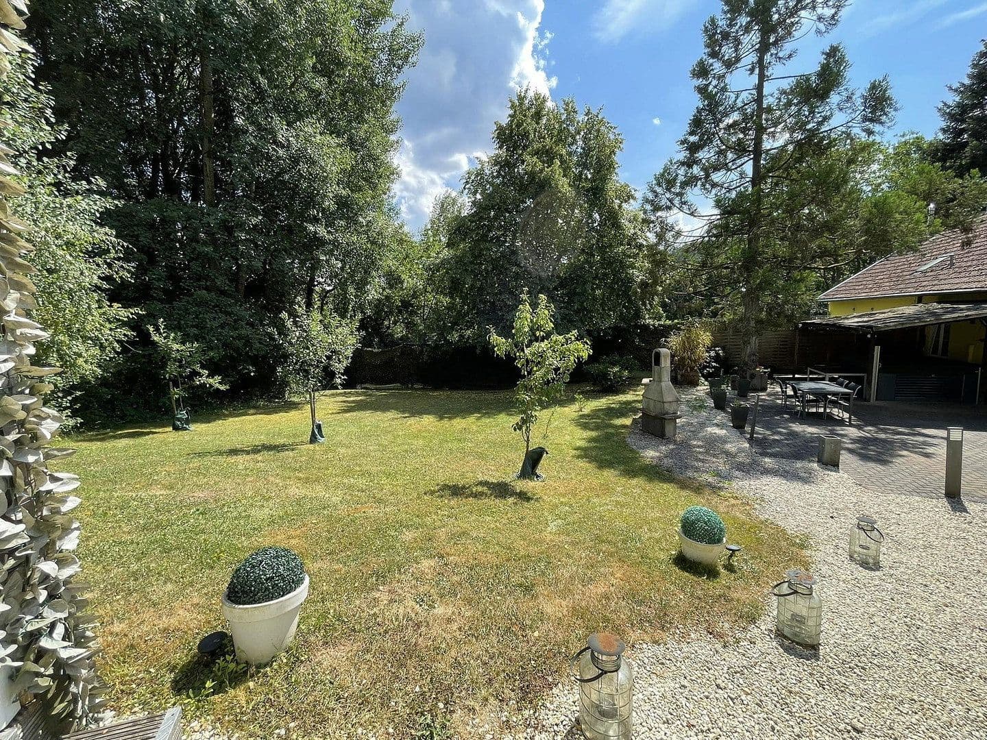 Prodej domu 201 m², pozemek 3.251 m², Kopp, Porýní-Falc Prodej domu 201 m², pozemek 3.251 m², Kopp, Porýní-Falc