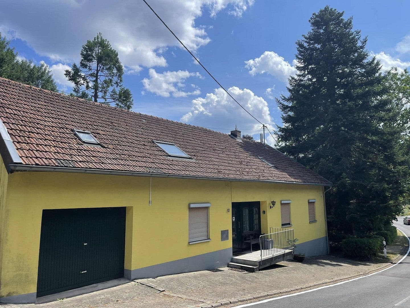 Prodej domu 201 m², pozemek 3.251 m², Kopp, Porýní-Falc Prodej domu 201 m², pozemek 3.251 m², Kopp, Porýní-Falc