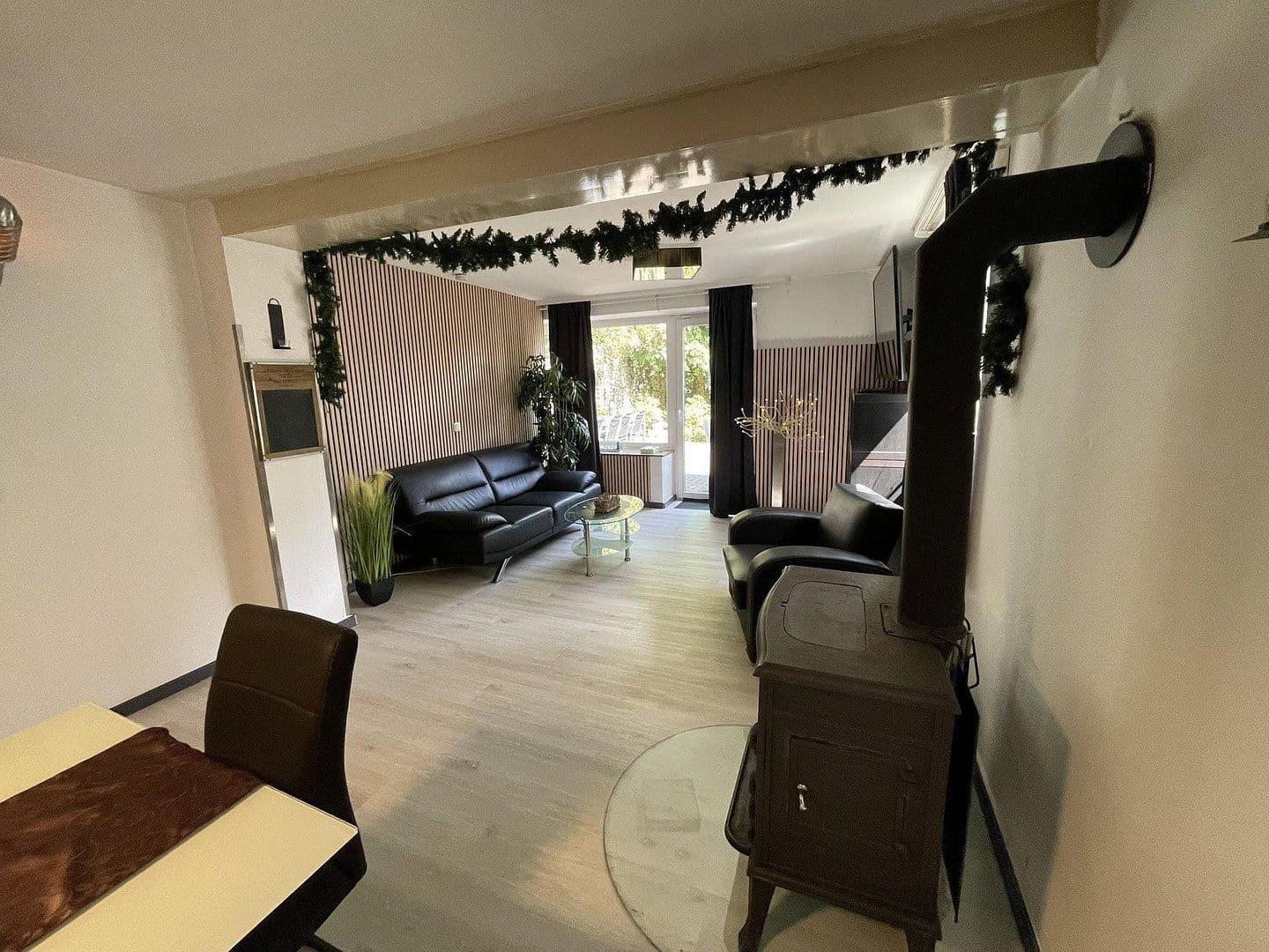 Prodej domu 201 m², pozemek 3.251 m², Kopp, Porýní-Falc Prodej domu 201 m², pozemek 3.251 m², Kopp, Porýní-Falc