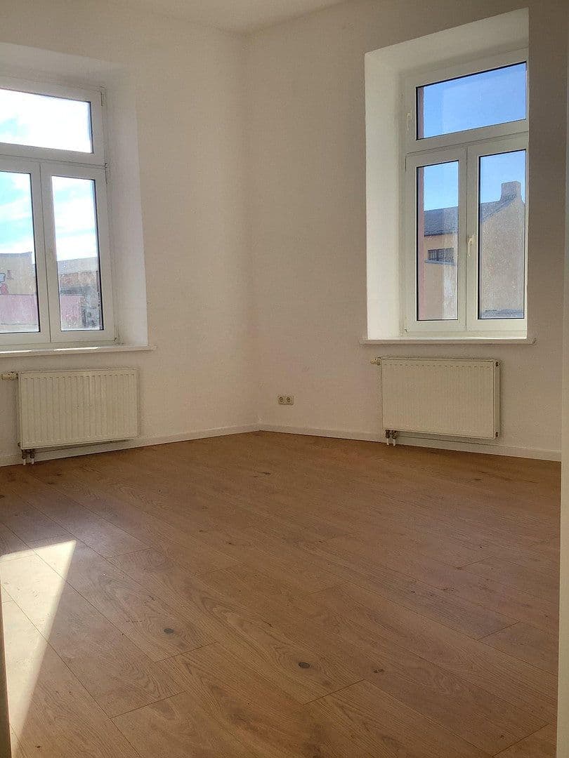 Pronájem bytu 3+1 72 m², Rosa-Luxemburg-Str.60, Leipzig, Sasko Pronájem bytu 3+1 72 m², Rosa-Luxemburg-Str.60, Leipzig, Sasko