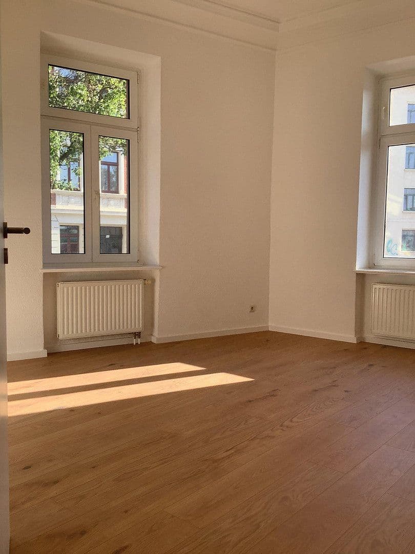 Pronájem bytu 3+1 72 m², Rosa-Luxemburg-Str.60, Leipzig, Sasko Pronájem bytu 3+1 72 m², Rosa-Luxemburg-Str.60, Leipzig, Sasko