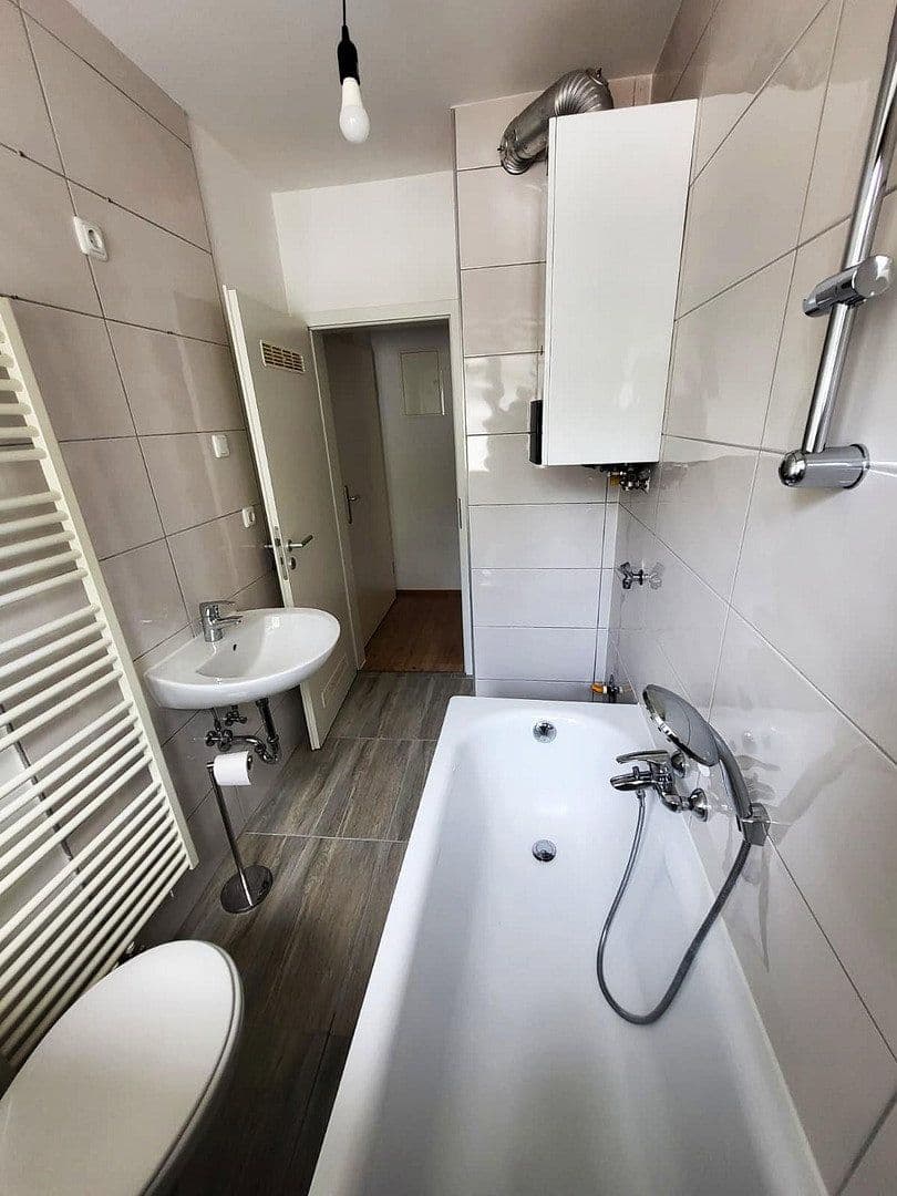 Prodej bytu 2+kk 51 m², Ernst-Moritz-Arndt-Straße 23-25, Augsburg, Bavorsko Prodej bytu 2+kk 51 m², Ernst-Moritz-Arndt-Straße 23-25, Augsburg, Bavorsko