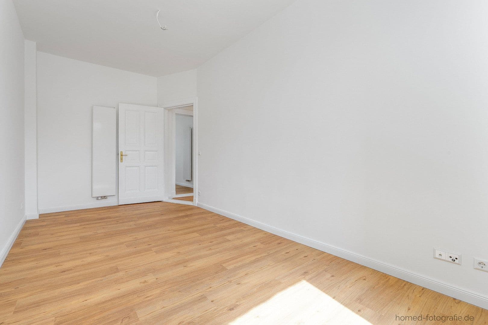 Pronájem bytu 3+1 86 m², Müggelheimer Straße 18, Berlin, Berlín Pronájem bytu 3+1 86 m², Müggelheimer Straße 18, Berlin, Berlín
