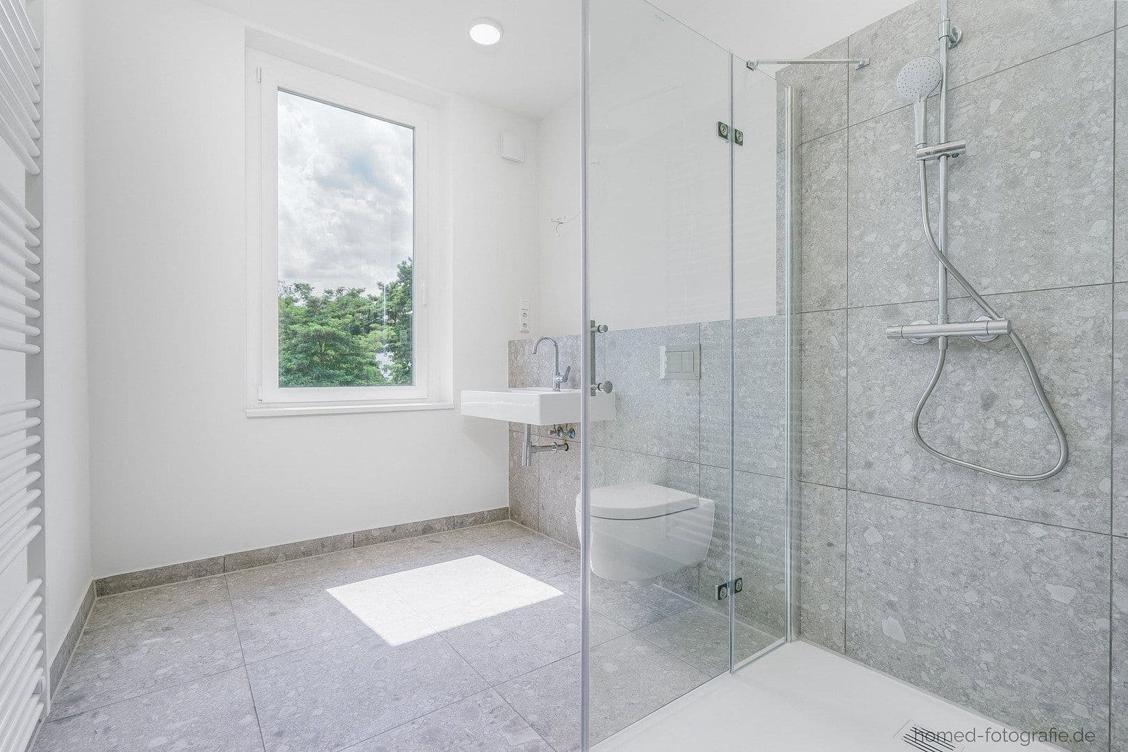Pronájem bytu 3+1 86 m², Müggelheimer Straße 18, Berlin, Berlín Pronájem bytu 3+1 86 m², Müggelheimer Straße 18, Berlin, Berlín