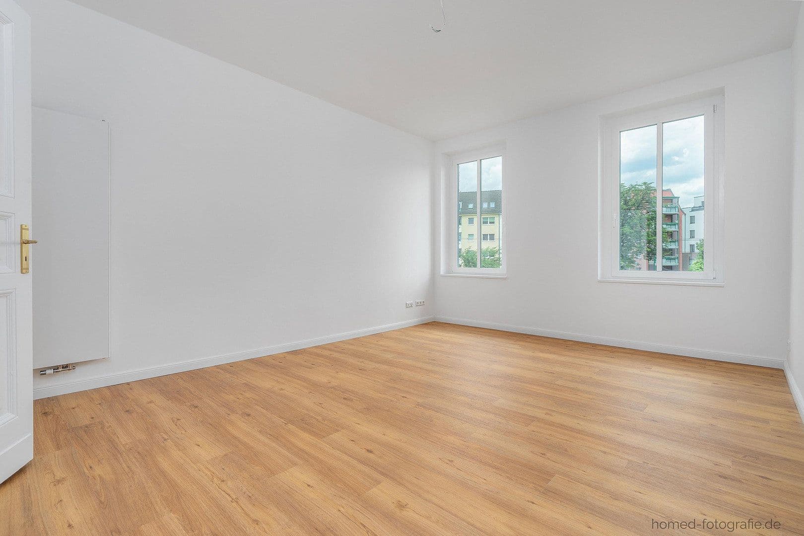 Pronájem bytu 3+1 86 m², Müggelheimer Straße 18, Berlin, Berlín Pronájem bytu 3+1 86 m², Müggelheimer Straße 18, Berlin, Berlín