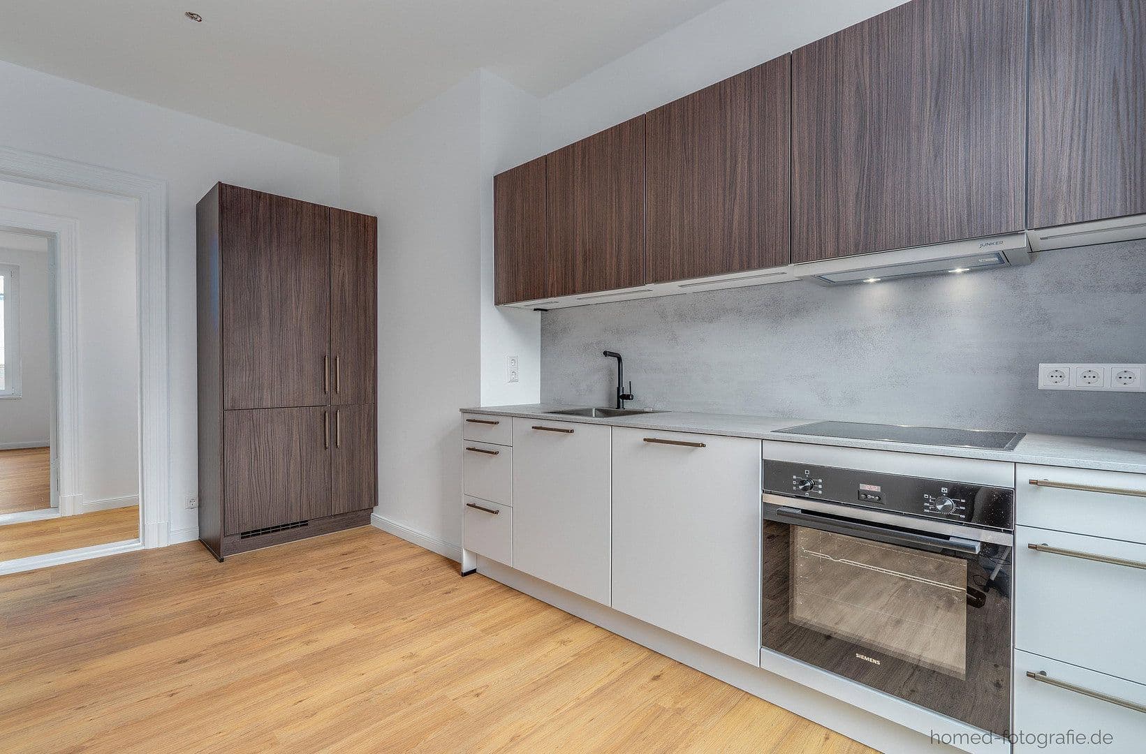 Pronájem bytu 3+1 86 m², Müggelheimer Straße 18, Berlin, Berlín Pronájem bytu 3+1 86 m², Müggelheimer Straße 18, Berlin, Berlín