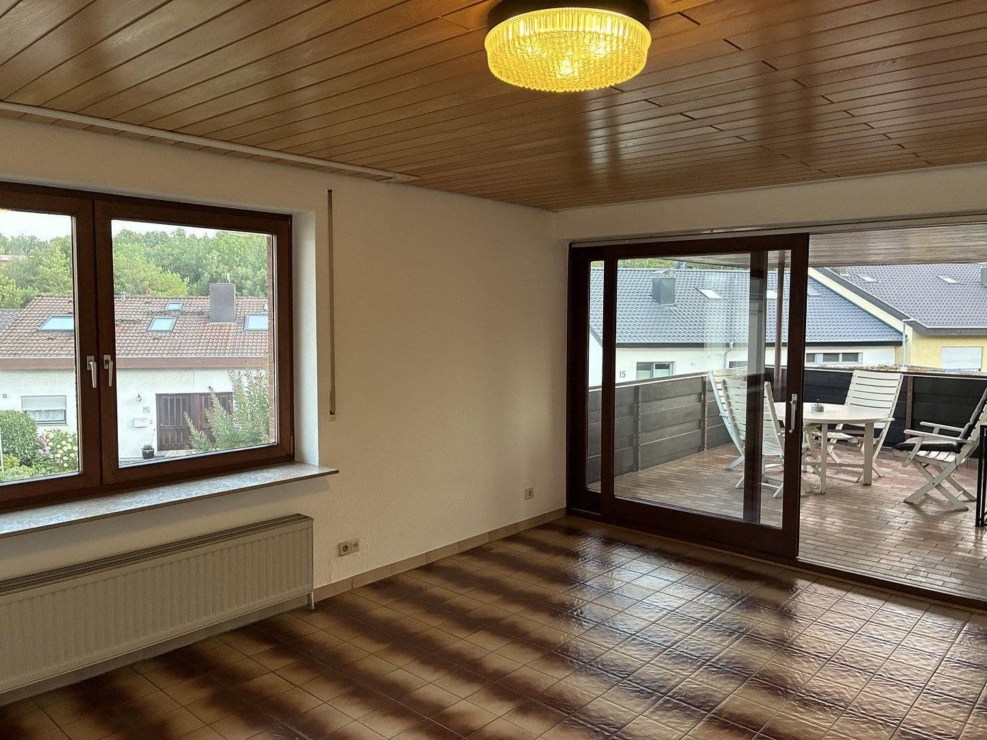 Pronájem bytu 1+1 22 m², Schillerstraße 41, Weil der Stadt, Bádensko-Württembersko Pronájem bytu 1+1 22 m², Schillerstraße 41, Weil der Stadt, Bádensko-Württembersko