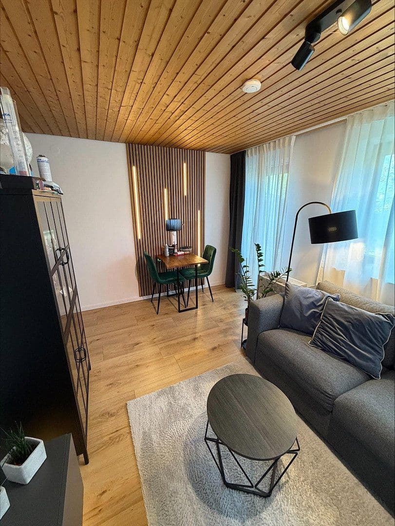 Pronájem bytu 1+1 22 m², Schillerstraße 41, Weil der Stadt, Bádensko-Württembersko Pronájem bytu 1+1 22 m², Schillerstraße 41, Weil der Stadt, Bádensko-Württembersko