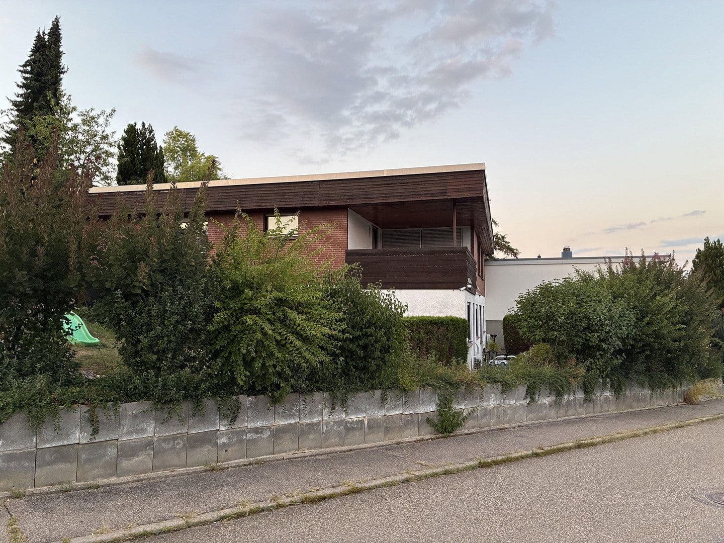 Pronájem bytu 1+1 22 m², Schillerstraße 41, Weil der Stadt, Bádensko-Württembersko Pronájem bytu 1+1 22 m², Schillerstraße 41, Weil der Stadt, Bádensko-Württembersko
