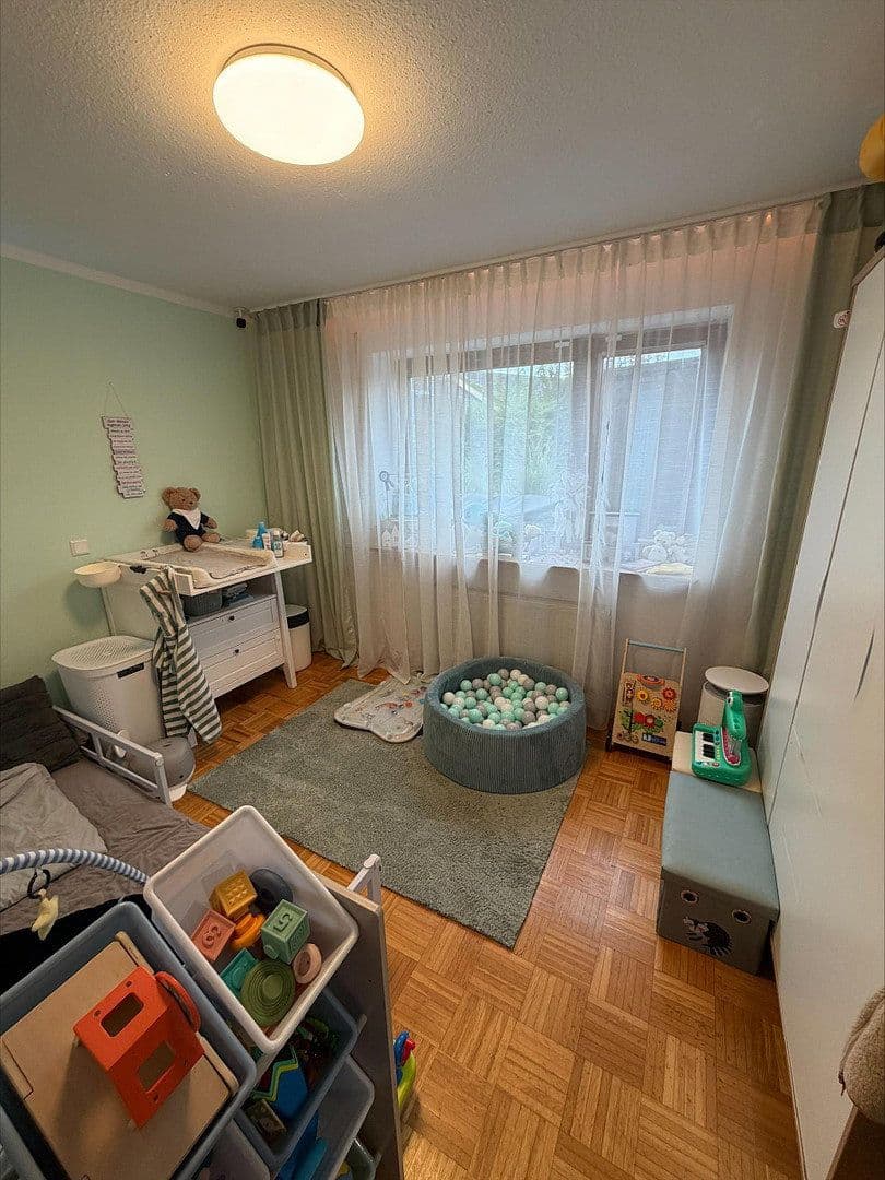 Pronájem bytu 1+1 22 m², Schillerstraße 41, Weil der Stadt, Bádensko-Württembersko Pronájem bytu 1+1 22 m², Schillerstraße 41, Weil der Stadt, Bádensko-Württembersko