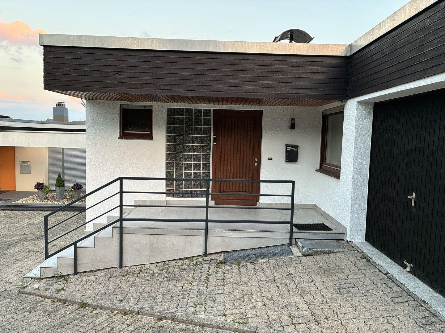 Pronájem bytu 1+1 22 m², Schillerstraße 41, Weil der Stadt, Bádensko-Württembersko Pronájem bytu 1+1 22 m², Schillerstraße 41, Weil der Stadt, Bádensko-Württembersko
