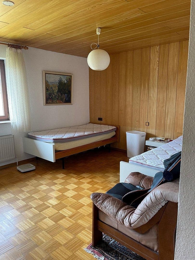 Pronájem bytu 1+1 22 m², Schillerstraße 41, Weil der Stadt, Bádensko-Württembersko Pronájem bytu 1+1 22 m², Schillerstraße 41, Weil der Stadt, Bádensko-Württembersko
