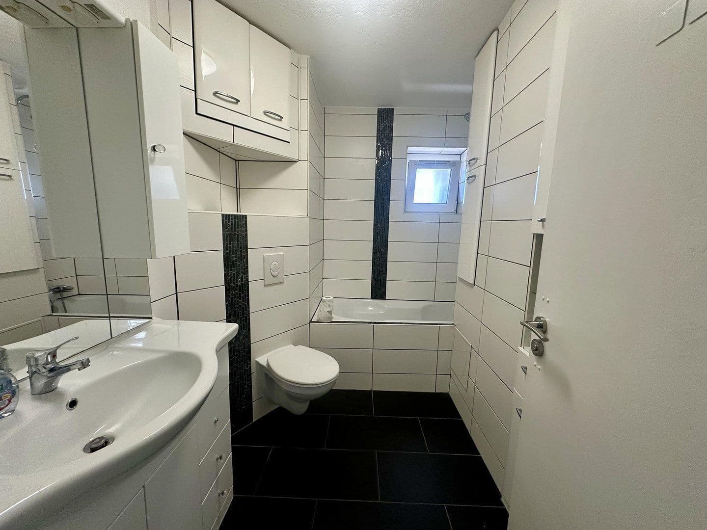 Pronájem bytu 1+1 81 m², Ringstraße 11, Walldürn, Bádensko-Württembersko Pronájem bytu 1+1 81 m², Ringstraße 11, Walldürn, Bádensko-Württembersko