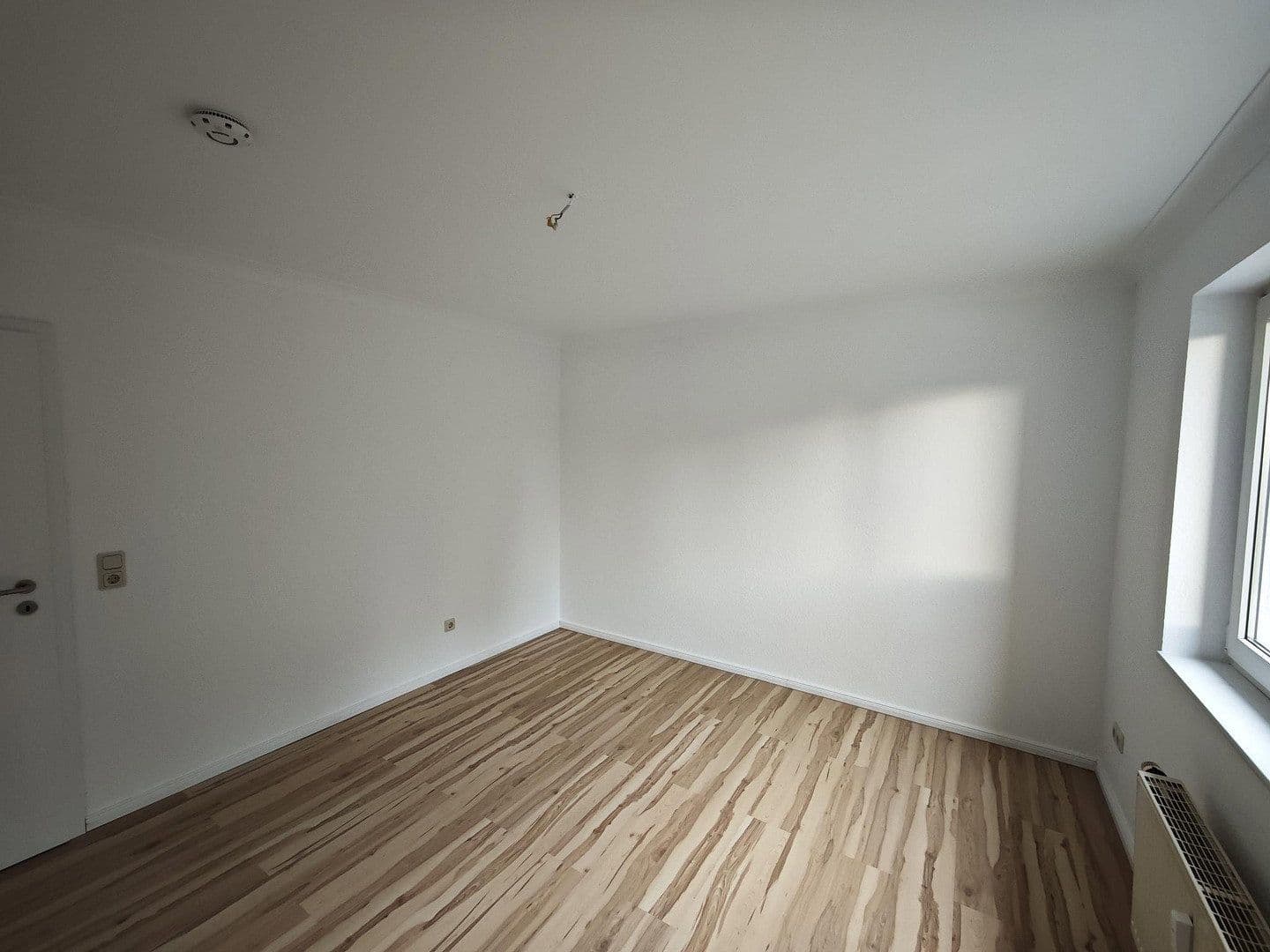 Pronájem bytu 3+1 86 m², An der Borngasse 4, Hachenburg, Porýní-Falc Pronájem bytu 3+1 86 m², An der Borngasse 4, Hachenburg, Porýní-Falc