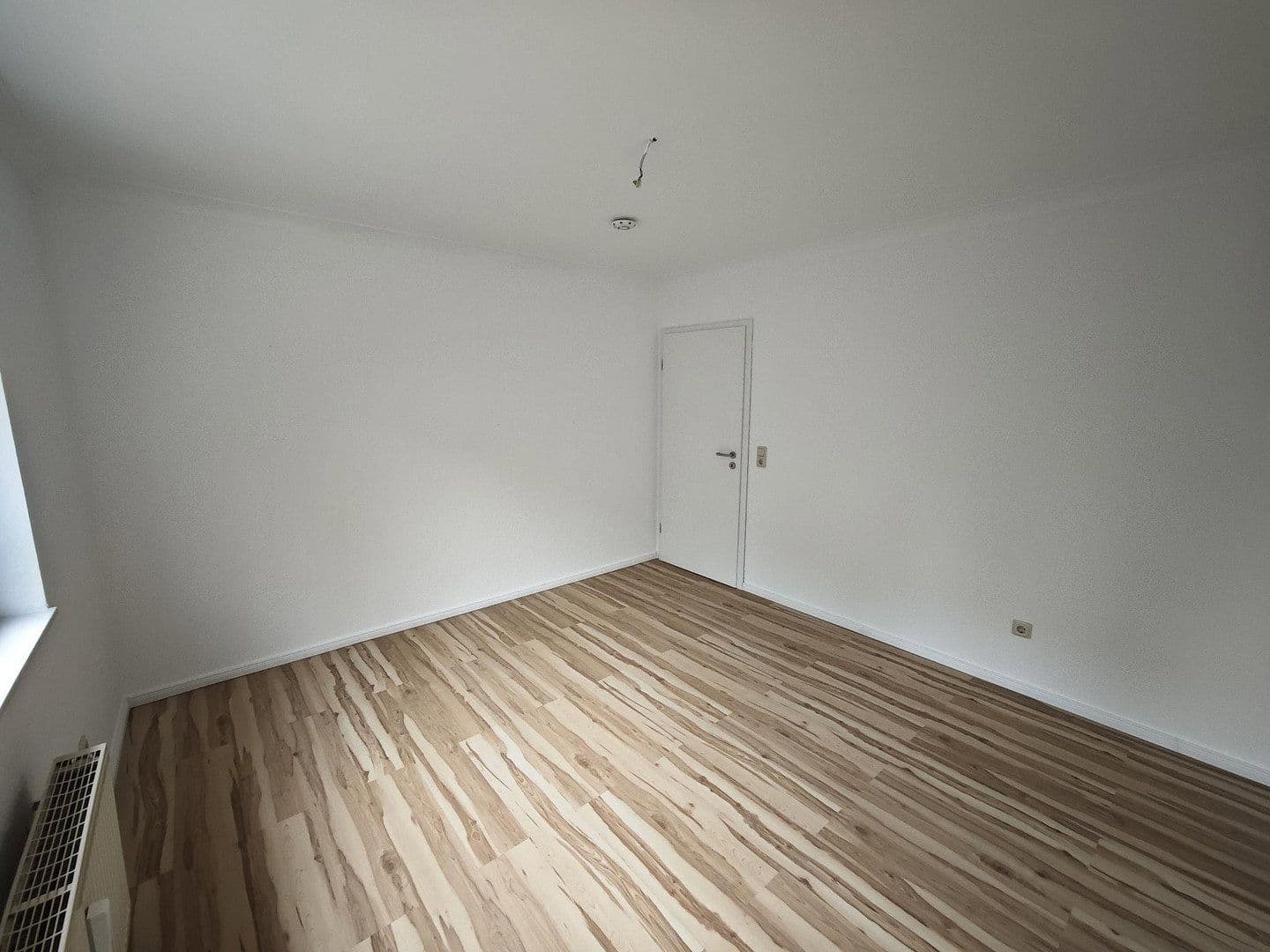 Pronájem bytu 3+1 86 m², An der Borngasse 4, Hachenburg, Porýní-Falc Pronájem bytu 3+1 86 m², An der Borngasse 4, Hachenburg, Porýní-Falc