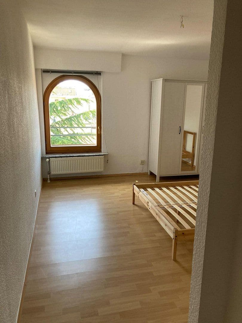 Pronájem bytu 1+1 64 m², Mollstr 27, Mannheim, Bádensko-Württembersko Pronájem bytu 1+1 64 m², Mollstr 27, Mannheim, Bádensko-Württembersko