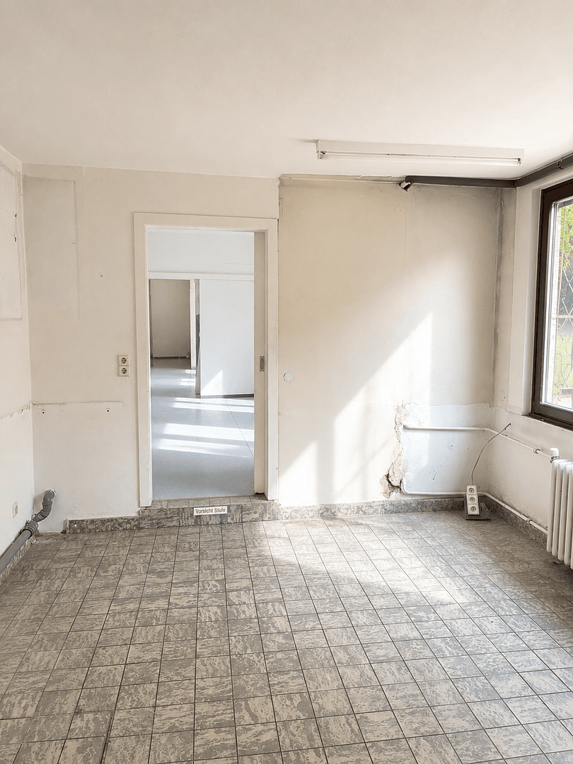 Pronájem nebytového prostoru 217 m², Salinenstrasse 35a, Bad Kreuznach, Porýní-Falc Pronájem nebytového prostoru 217 m², Salinenstrasse 35a, Bad Kreuznach, Porýní-Falc